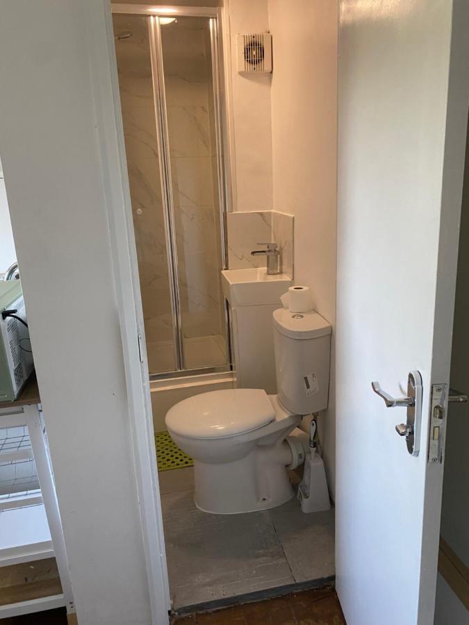 לונדון Accommodation Hub Studio 3 מראה חיצוני תמונה